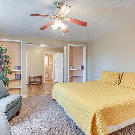 Charming Gadsden Home With Golf Course Views! Extérieur photo