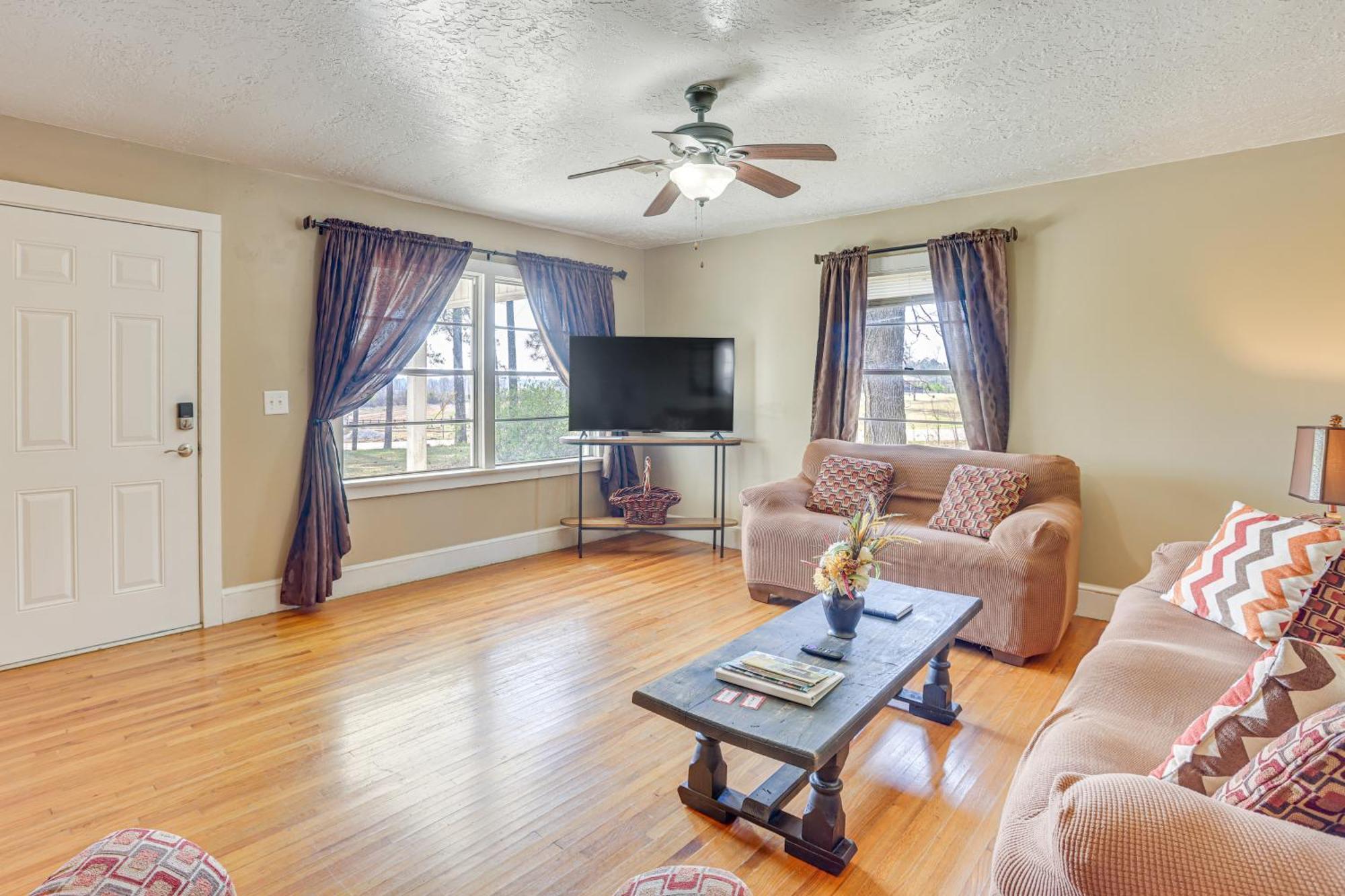 Charming Gadsden Home With Golf Course Views! Extérieur photo